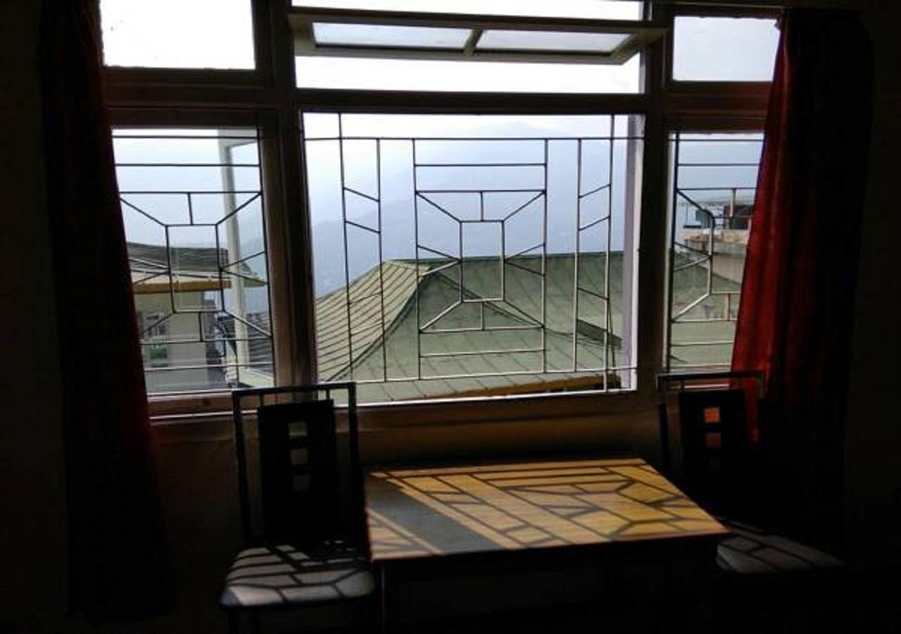 Hotel Panda International Gangtok Exteriör bild