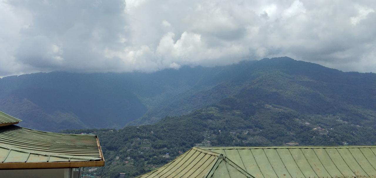 Hotel Panda International Gangtok Exteriör bild