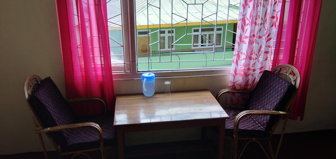 Hotel Panda International Gangtok Exteriör bild